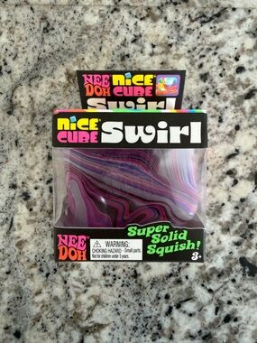 Needoh Nice Cube Swirl - NEW IN BOX